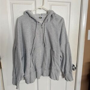 Old Navy Active Women’s Cropped Quarter Zip Hoodie